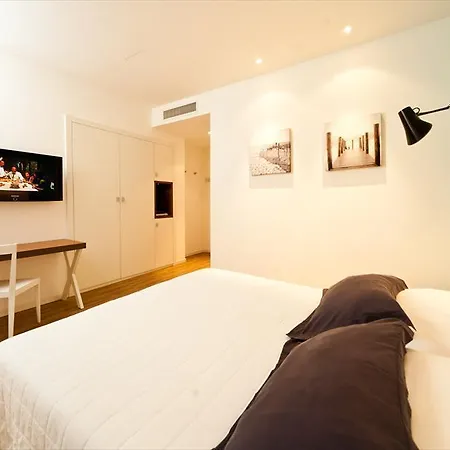 Prestigio Hotell 3*